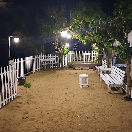 Ashen'S Beach House Boossa Exterior photo