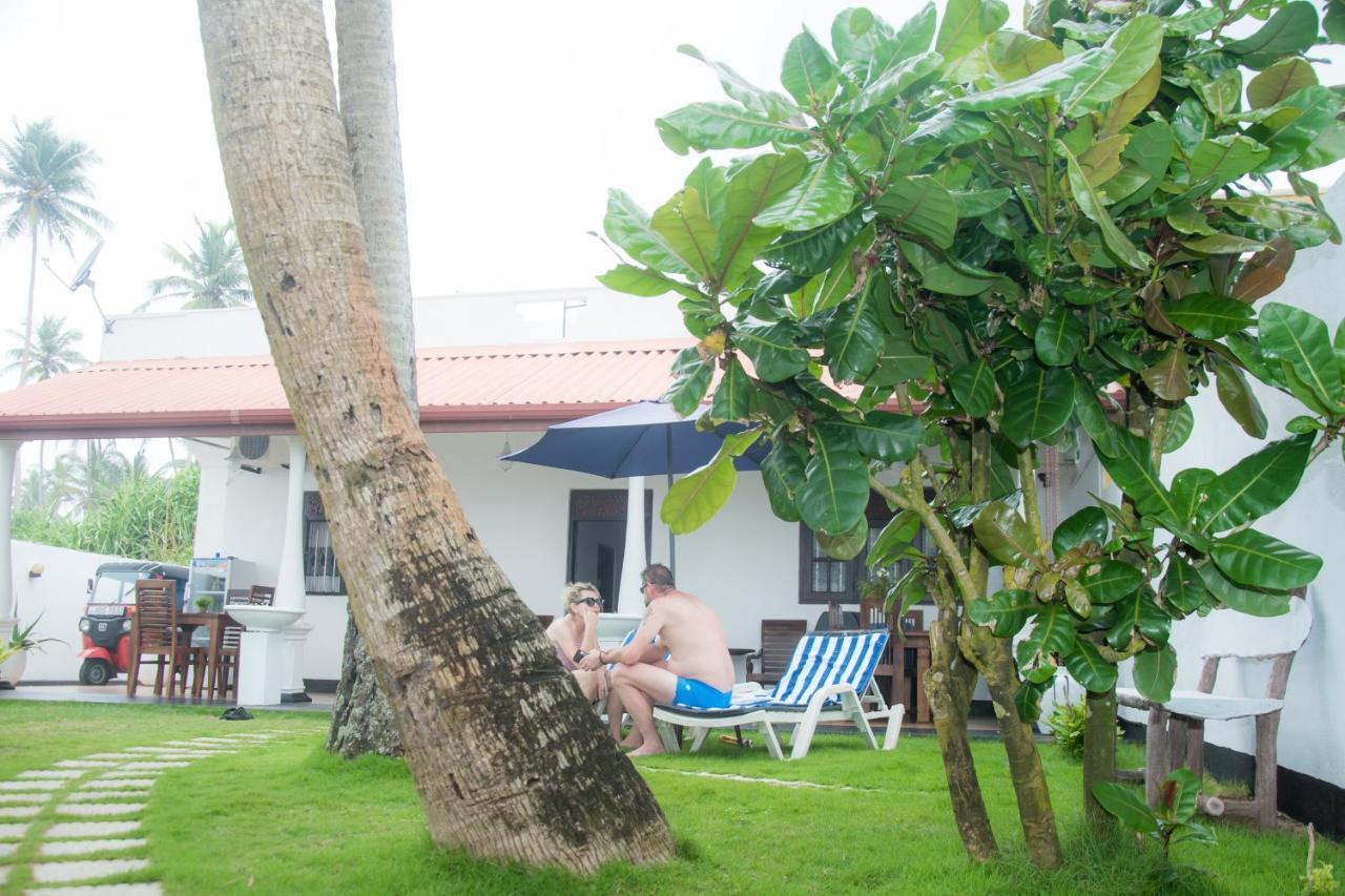 Ashen'S Beach House Boossa Exterior photo