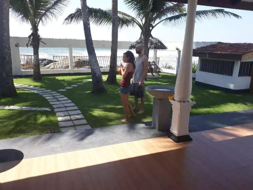 Ashen'S Beach House Boossa Exterior photo